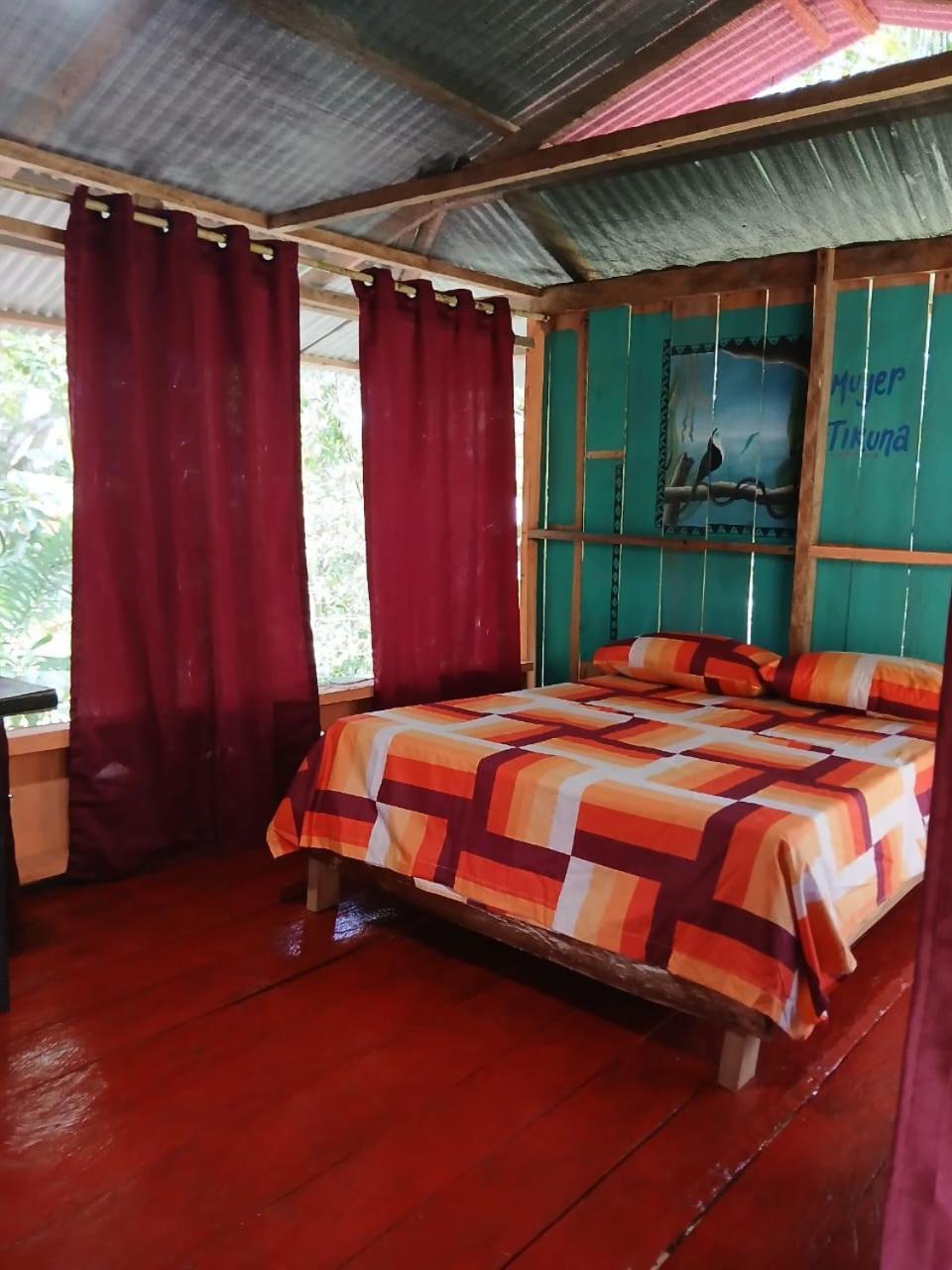 Hostal Buho Amazonas Tours Летисия Екстериор снимка